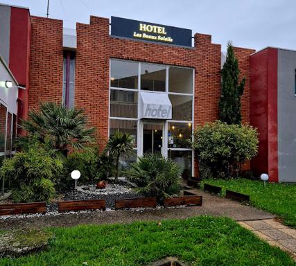 Hotel Les Beaux Soleils - Housity