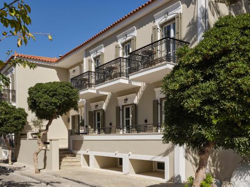 Doryssa Method Hotel - Housity