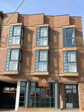 HOTEL ORENETA - Gironella - Housity