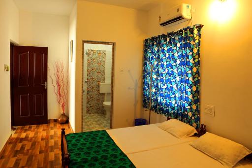 Heather Home Stay - Housity