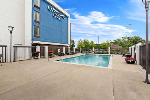 Hampton Inn Pennsville - Housity