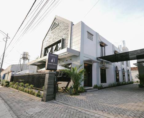 B Syariah Guest House - Housity