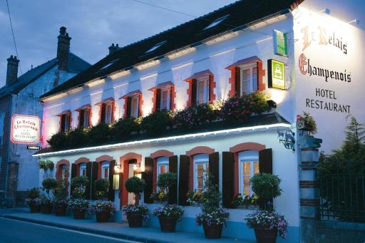 Logis Le Relais Champenois - Housity