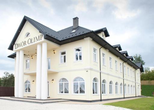 Dwór Olimp - Housity
