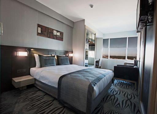 Akoni Hotel - Housity