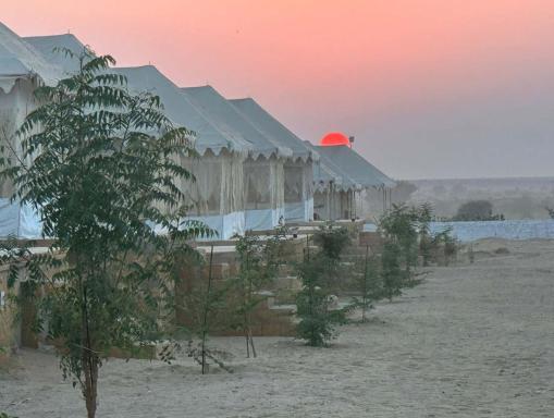 Raghav Resort - Housity