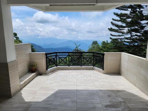 Little England B5 - Fraser Panorama - Housity