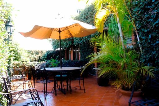 Hotel Maela - Housity