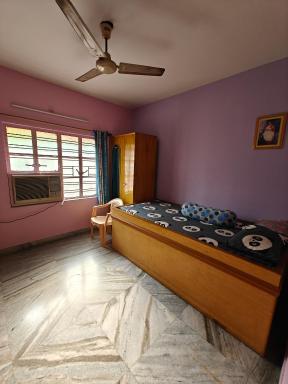 Fully furnished 2bhk apartment opposite Dakshineshwer Kali temple kolkata - Housity