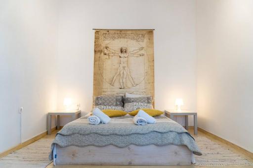 Nina's Traditional House By Estia - Housity