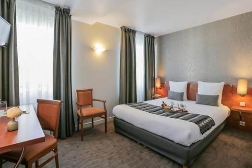 Logis Hôtel Le Pélican & son restaurant - Housity