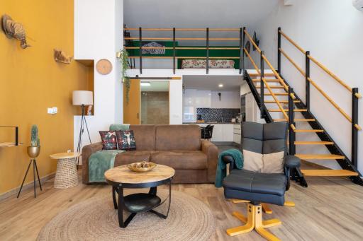 BEL APPARTEMENT A ETRENER PROCHE DE LA PLAGE - Housity