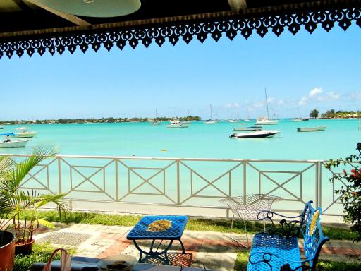 Bayview Villa - Housity