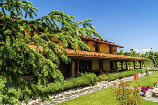El Abejal - Housity