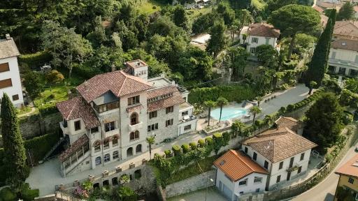 La Villa Regia - Housity