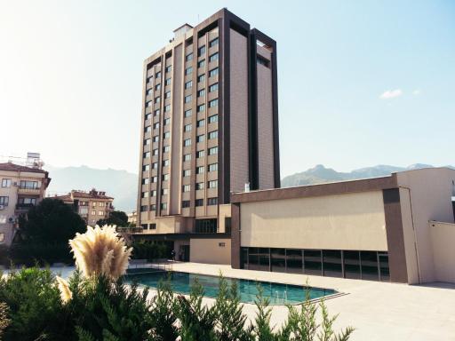 The Emporia Hotel - Housity
