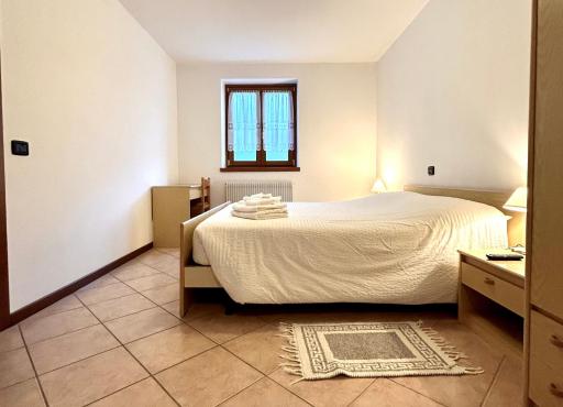 Etrusca Polsa - Housity