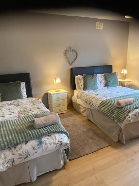 Rose Cottage - Housity