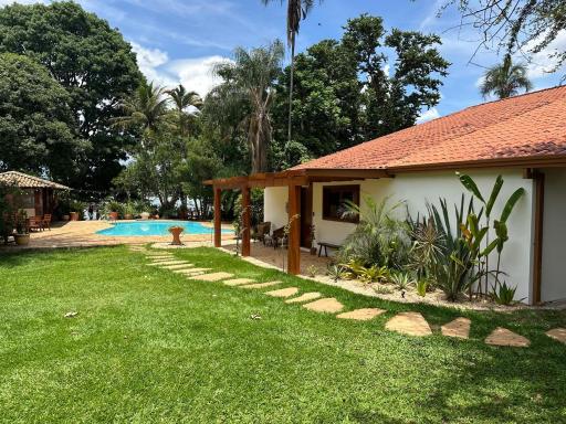 Casa do Lago Hospedaria - Housity