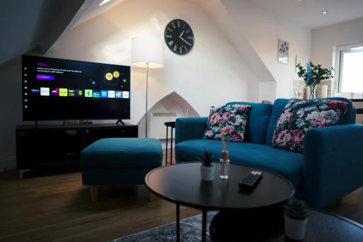 Luxury 3 Bed City Centre Apartment - Housity