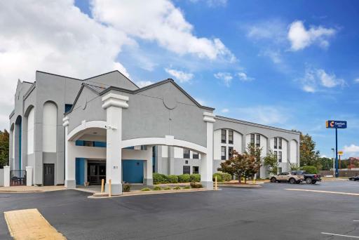 Comfort Inn Opelika - Auburn - Housity