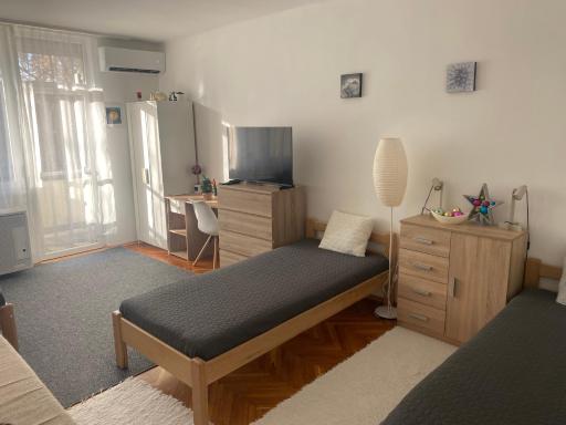 Központi apartman - Housity