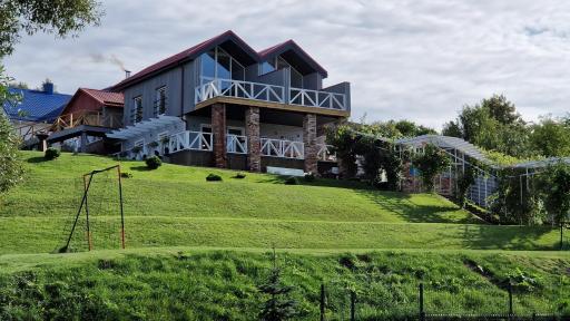 Duarto house, Sauna and Hot Tub - Housity