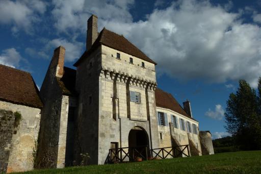Chateau-monastère de La Corroirie - Housity