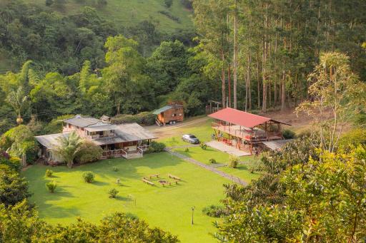 RIVERSIDE LA MASÍA ECOHOTEL - Housity