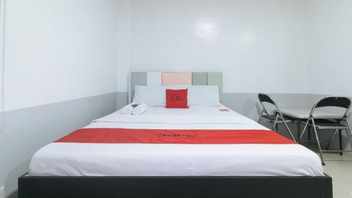 RedDoorz at Walk Inn Apartelle Antipolo - Housity