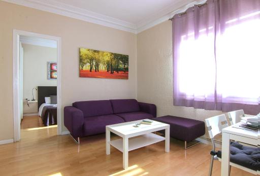 Classbedroom Barcelona Sagrera Apartment - Housity
