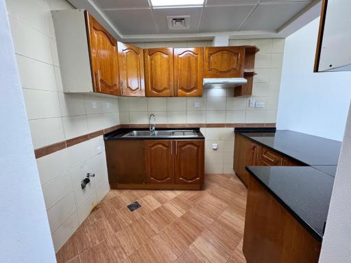 Lavish Room with family environment - Housity