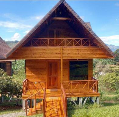 Cabañas La Laguna - Housity