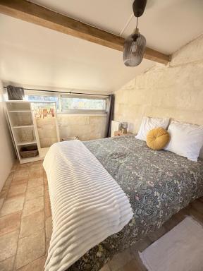 La tour de l Horloge, appt typique à 500m du château - Housity