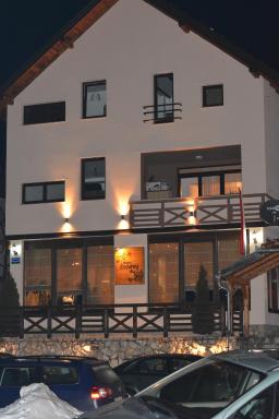 Guest house Zavicaj Pale - Housity