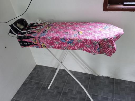 Homestay Idaman di Kuala Terengganu dengan 2 Bilik Aircond - Harga utk 1 rumah - Housity
