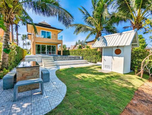 Blue Cove Pool Villa - Housity