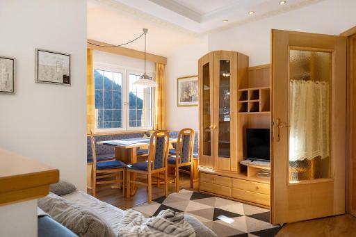 Wiesenheim - Fewo Garden - Housity