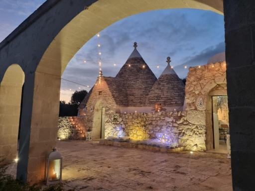 Trulli Di Spinaruta - Housity
