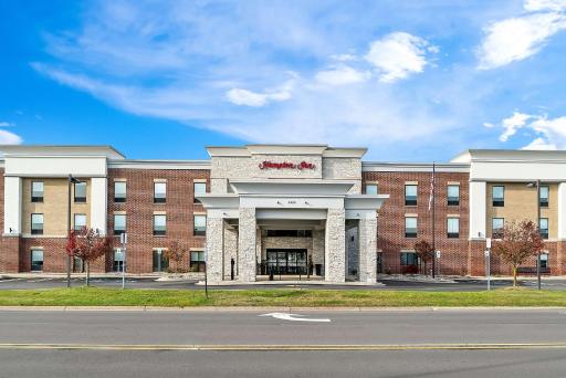 Hampton Inn Detroit/Auburn Hills-North - Housity