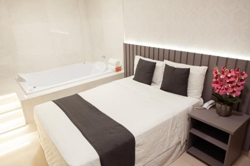 Paris Hotel by H Hotéis - Business - Housity