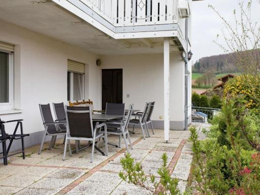 Wohnung mit eigener Terrasse in Homberg - Housity