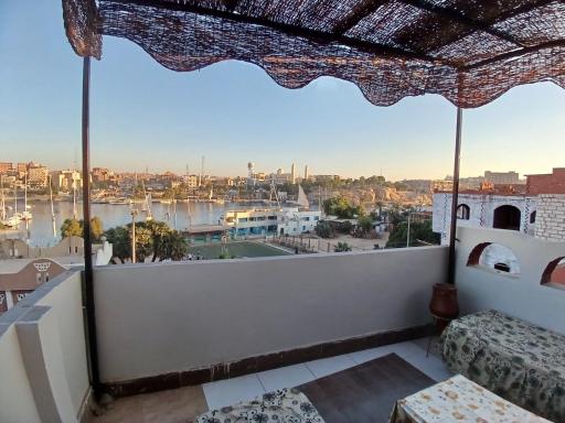 Ezzo Nubian guest house - Hizvo