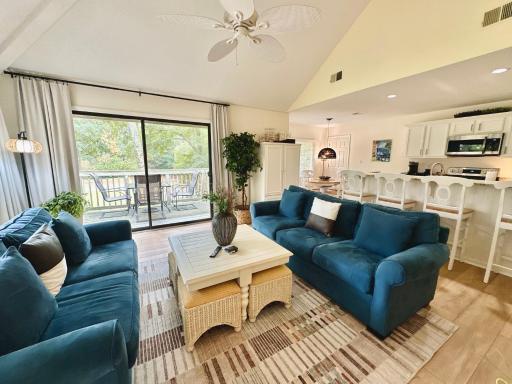 Golf/ Beach Penthouse Condo - Housity