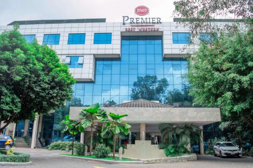 Best Western Premier Accra Airport Hotel - Housity