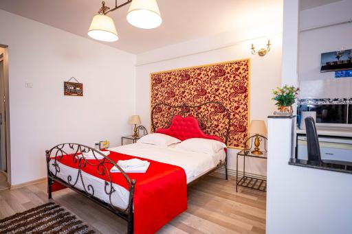 Studio Clasic - Housity