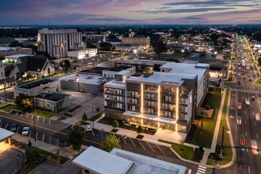 AC Hotel by Marriott Tuscaloosa Downtown - Housity