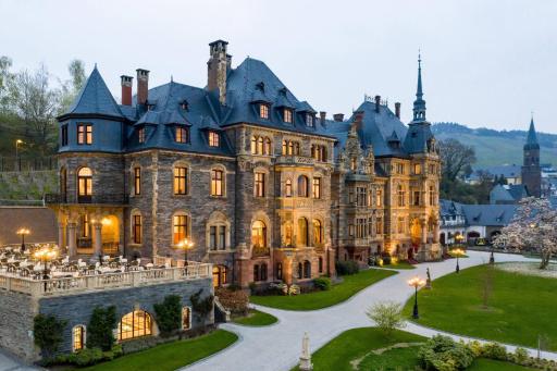 Schloss Lieser, Autograph Collection - Housity