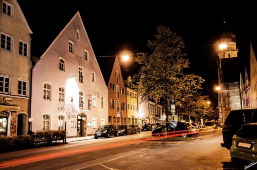 Hotel Blaue Traube - Housity
