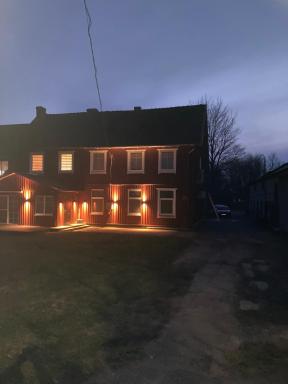 Apartamentai Rusnėje , Nemuno 13 - Housity